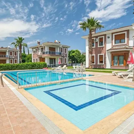 Pak Family Villas